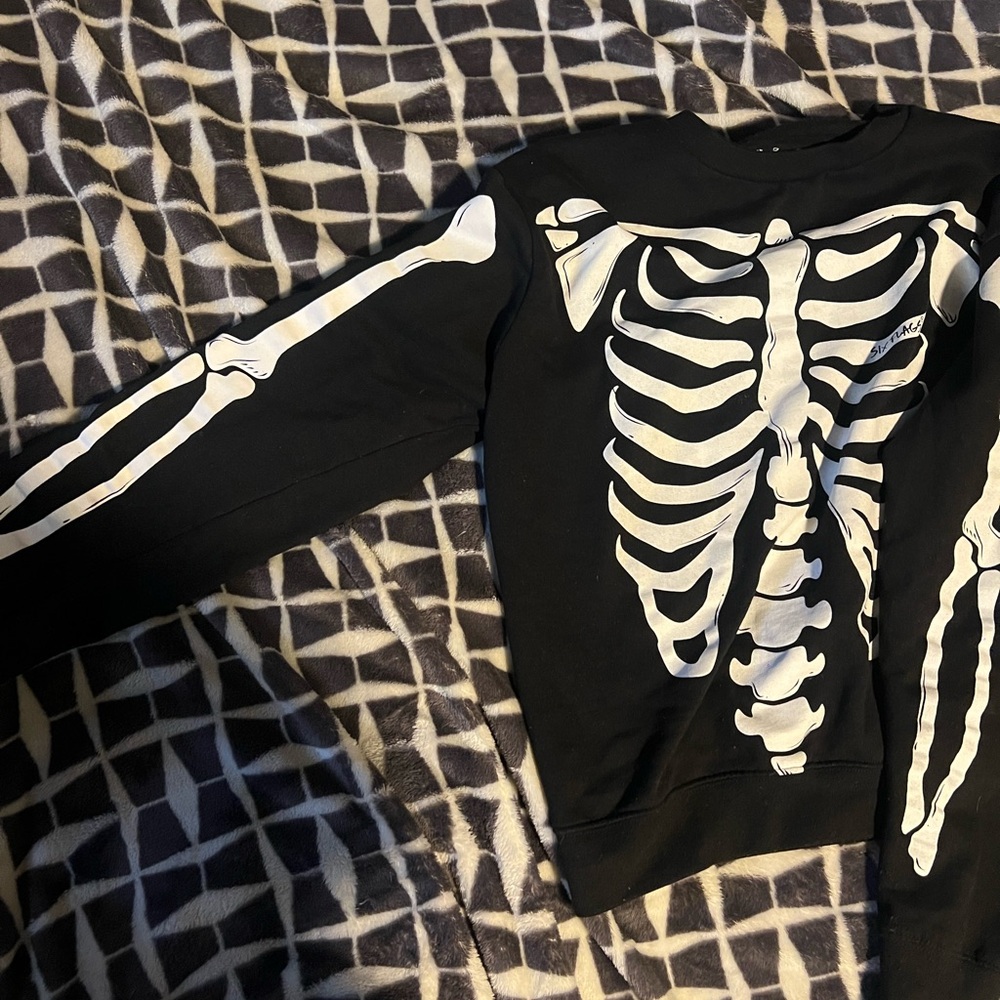 Skeleton Crew Neck Six Flagd